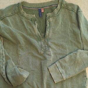 Women's Anthropologie Pilcro Green Long Sleeve Henley Shirt Size XS